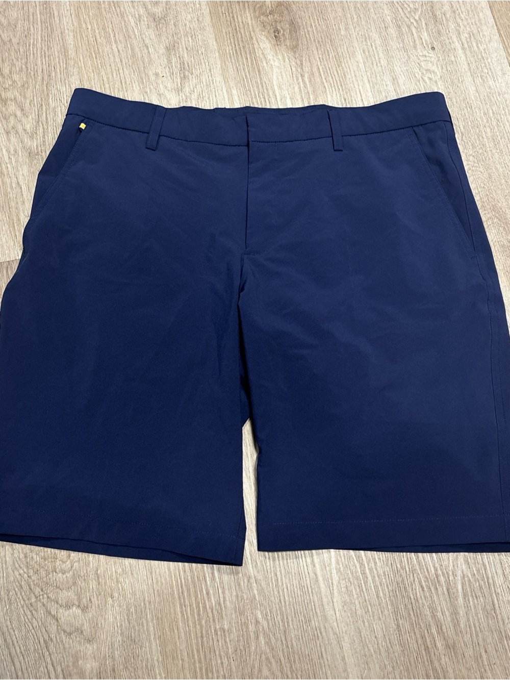 J.Lindeberg M True Micro Stretch Golf Shorts Men's  Sz 36 Navy 11 Inseam Preppy
